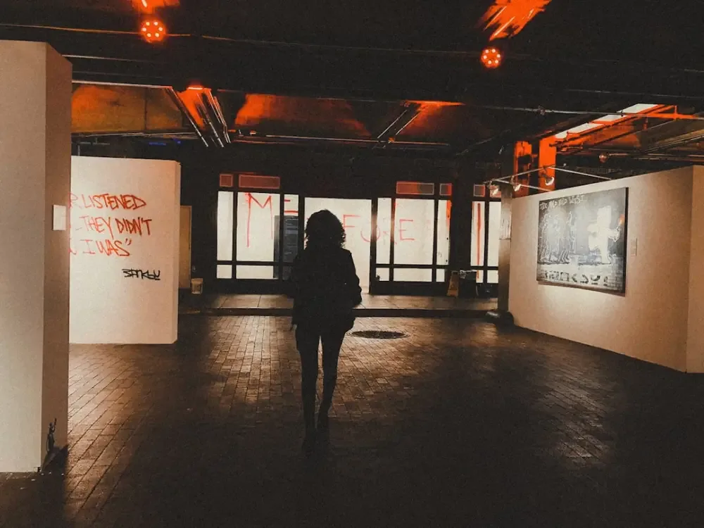 How to choose art that actually tells your family story